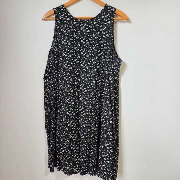 EUC LIKE NEW OLD NAVY SOFT DITSY FLORAL DRESS SIZE XL - Picture 3 of 16